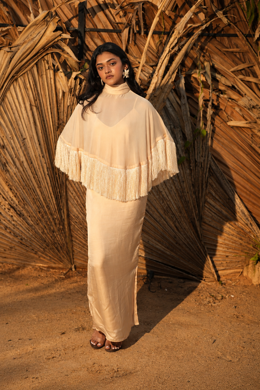 The Solene Fringe Cape - Champagne